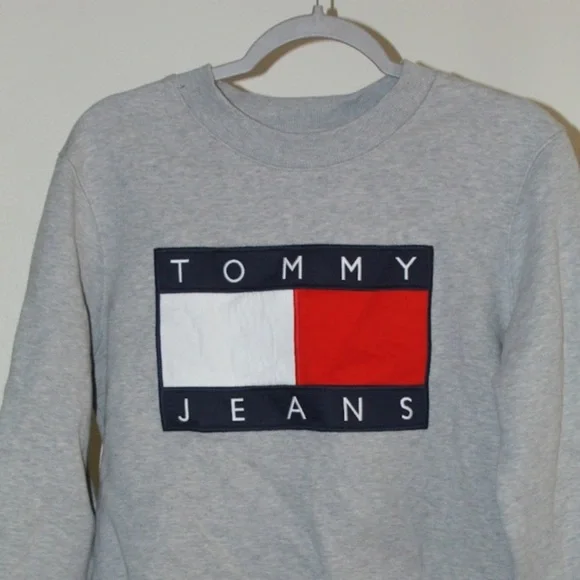 MUST GO ‼️Brand New Tommy Jean Sweater. Read Description 👇 - Picture 2 of 5
